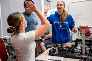 Students learn the basics of quantum physics and its impact on computing at QCamp 2025, a camp founded by Sandia National Laboratories’ Megan Ivory and Jake Douglass.&nbsp;(Photo by Craig Fritz) Click on the thumbnail for a high-resolution image.